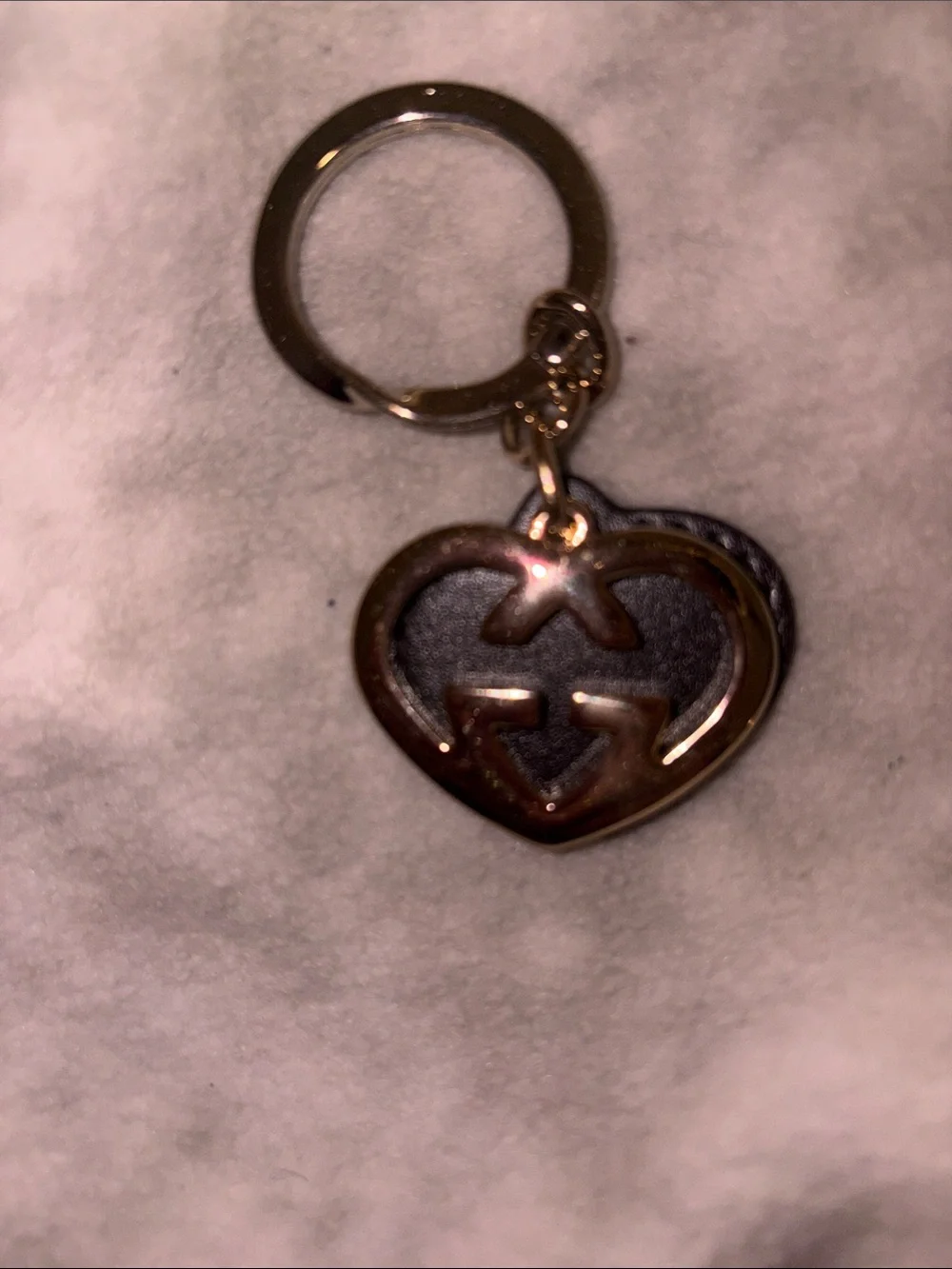NWOT FULL INCLUSION Gucci Silver Interlocking G Heart Keyring